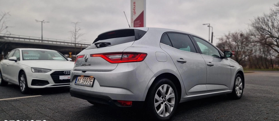 Renault Megane cena 38800 przebieg: 215000, rok produkcji 2018 z Warszawa małe 667